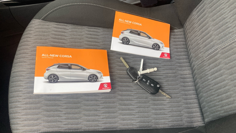 Vauxhall Corsa 1.2 SE 5dr Petrol Hatchback